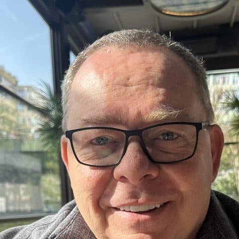 Richard Arts, Director de Ventas y Mercadotecnia, Ethos Automation